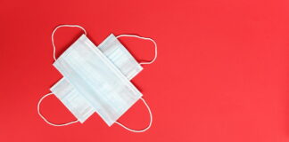 “Prohibido prohibir”: vacuna contra la ley. Inconciencia e iniquidad