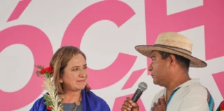 Xóchitl, modelo Fox y Calderón, con el aval y apoyo del PRI y PRD